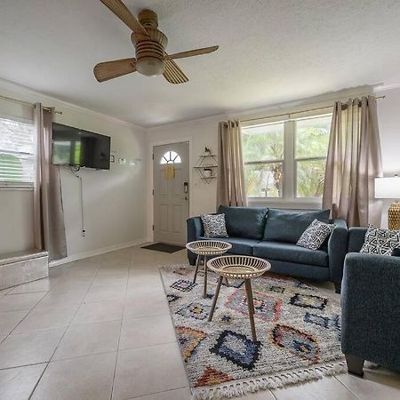 Golden Greek Getaway Chic House In Heart Of Tampa Villa Exterior photo